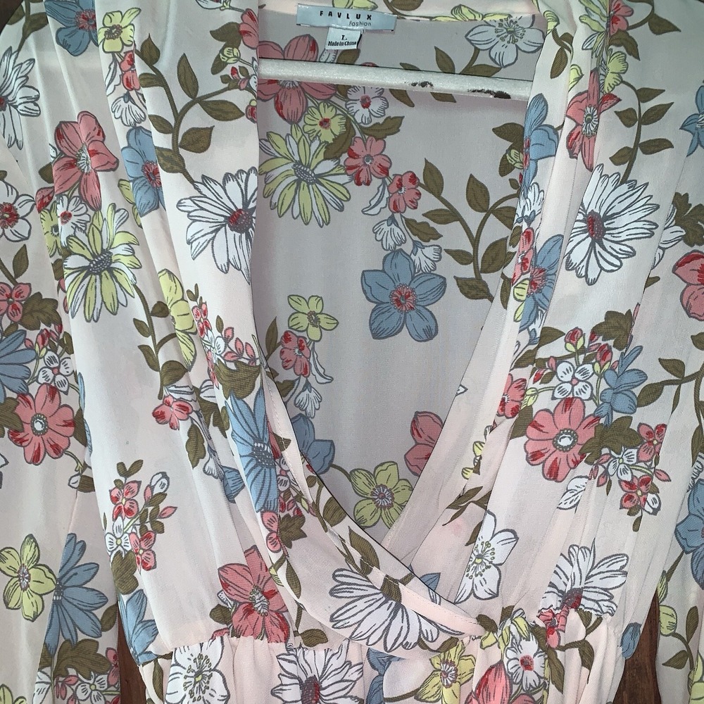 Favlux Fashion Dress V Neck Tie Style Wrap Floral Long Sleeve Creamy Peach Sz L - Picture 2 of 6
